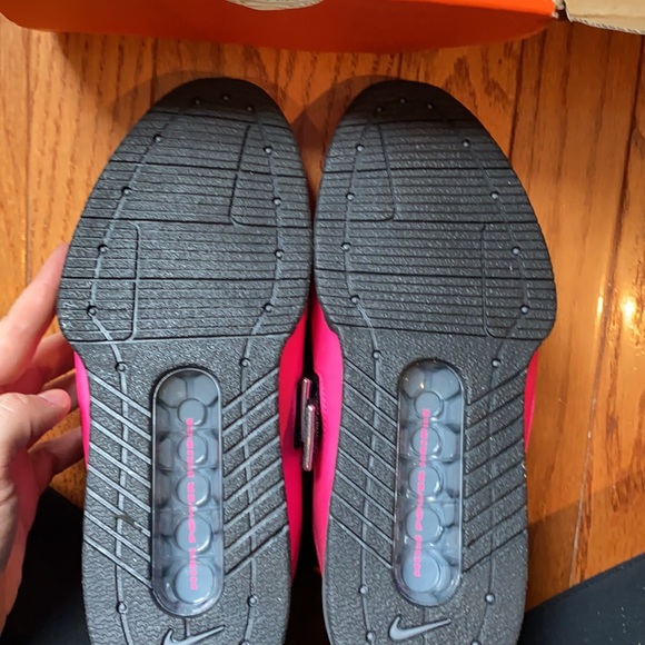 Nike Romaleos 2 Weightlifing Shoe - Picture 2 of 3